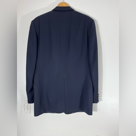 W&J Wilson Chest Size 42” Navy Blazer with Gold Buttons - Picture 5 of 14